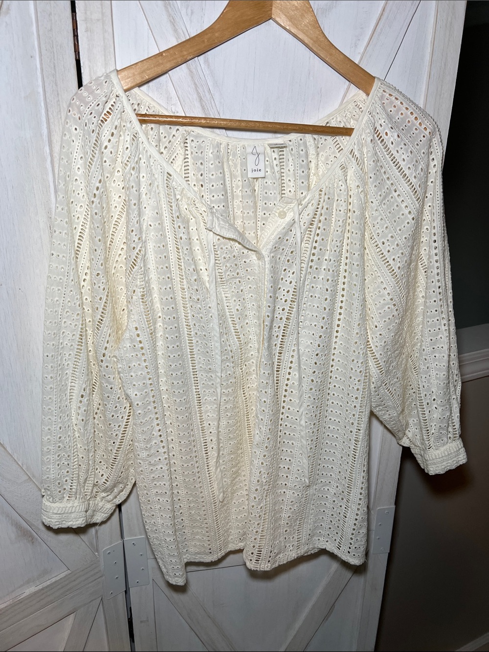 Joie White Eyelet Button-Front Peasant Blouse